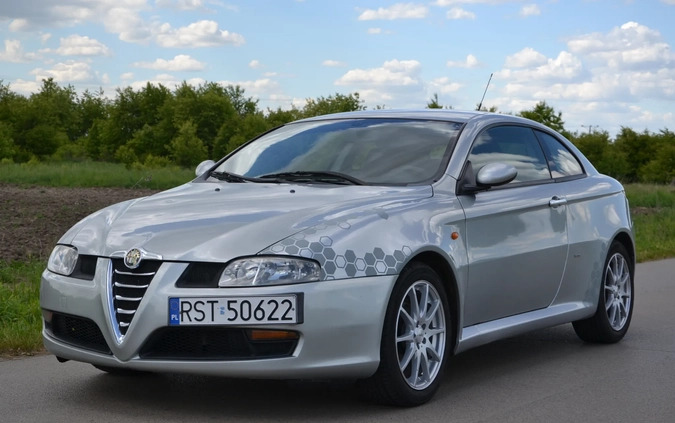 Alfa Romeo GT cena 9000 przebieg: 220000, rok produkcji 2004 z Pieńsk małe 667